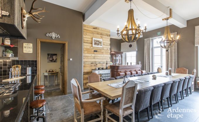 Villa de Luxe  Houffalize pour 18 personnes en Ardenne