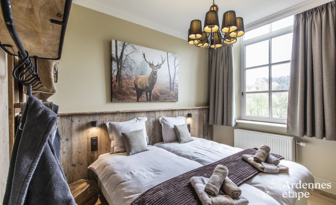 Villa de Luxe  Houffalize pour 18 personnes en Ardenne