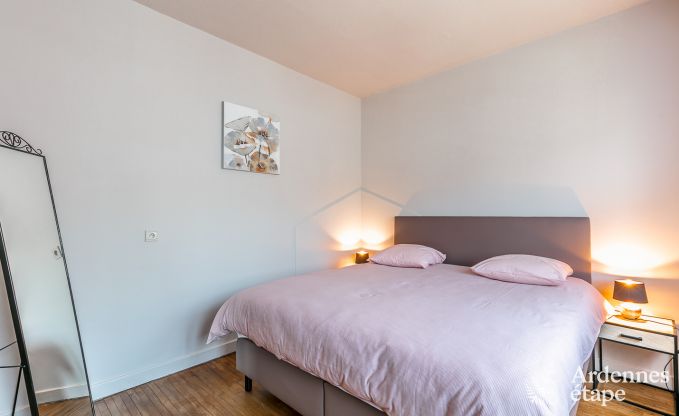 Villa de luxe au c�ur de Houffalize : maison de vacances pour 24 personnes avec sauna, jacuzzi et salle de jeux en Ardenne