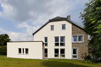 Villa de luxe pour 22 pers. avec piscine et espace wellness à Houffalize