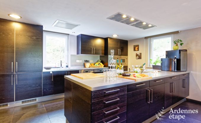 Villa de Luxe � Houffalize pour 18 personnes en Ardenne
