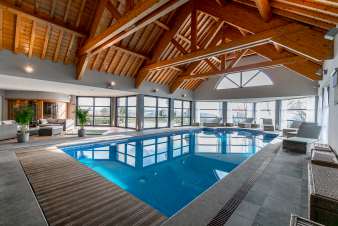 Gîte de luxe avec piscine pour 12-13 p. en Ardenne (Houffalize)