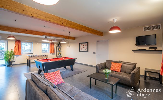 villa de luxe � Houffalize : h�bergement pour 18 personnes avec piscine, sauna et jardin priv� en Ardenne
