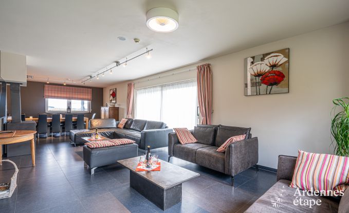villa de luxe � Houffalize : h�bergement pour 18 personnes avec piscine, sauna et jardin priv� en Ardenne