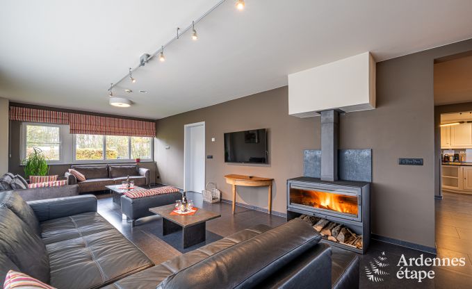 villa de luxe � Houffalize : h�bergement pour 18 personnes avec piscine, sauna et jardin priv� en Ardenne