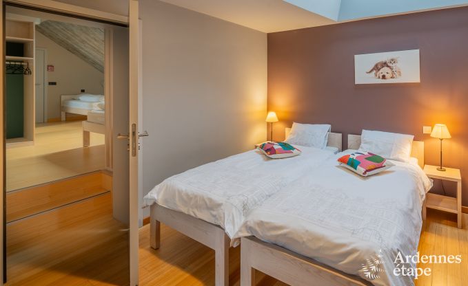 villa de luxe � Houffalize : h�bergement pour 18 personnes avec piscine, sauna et jardin priv� en Ardenne