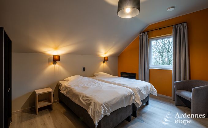 Villa de luxe � Houffalize : h�bergement pour 22 personnes avec piscine, sauna et jardin en Ardenne