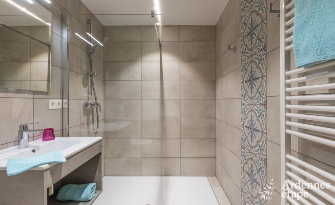 Villa de Luxe � Houffalize pour 18 personnes en Ardenne