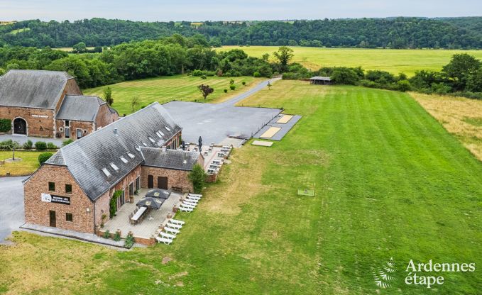 Maison de vacances � Houyet pour 30 personnes en Ardenne