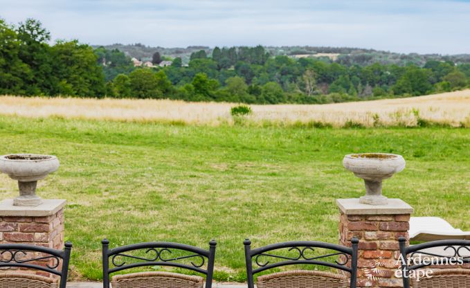 Maison de vacances � Houyet pour 30 personnes en Ardenne