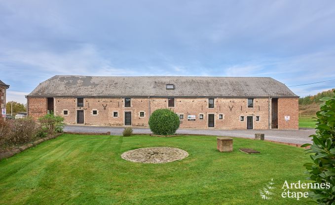 Maison de vacances � Houyet pour 30 personnes en Ardenne