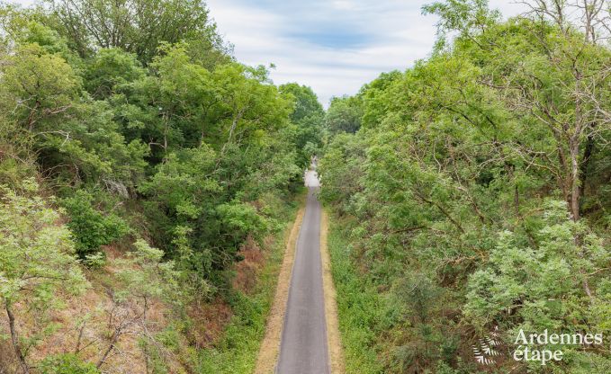Maison de vacances � Houyet pour 30 personnes en Ardenne