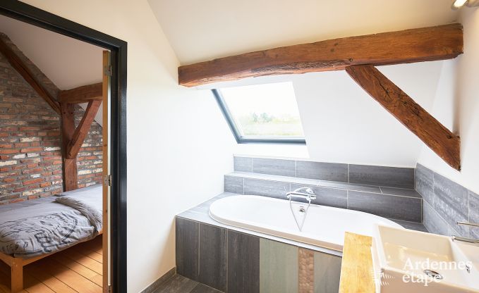 Maison de vacances � Houyet pour 30 personnes en Ardenne