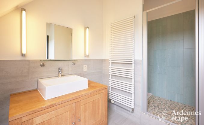 Maison de vacances � Houyet pour 30 personnes en Ardenne