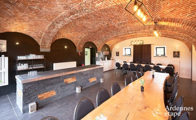 Maison de vacances � Houyet pour 30 personnes en Ardenne