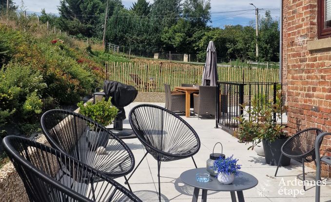 Maison de vacances confortable  ct de la ferme  Houyet, Ardenne