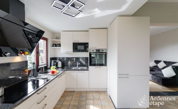 Maison de vacances confortable  ct de la ferme  Houyet, Ardenne