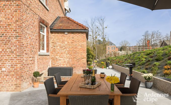 Maison de vacances confortable  ct de la ferme  Houyet, Ardenne