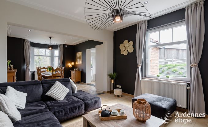 Maison de vacances confortable  ct de la ferme  Houyet, Ardenne