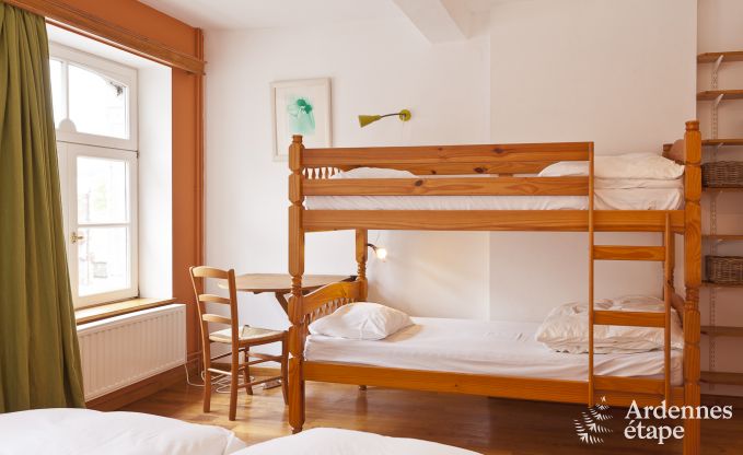 Maison de vacances � Huy pour 17 personnes en Ardenne