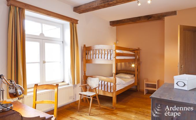 Maison de vacances � Huy pour 17 personnes en Ardenne