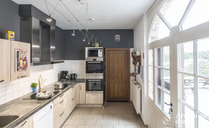 Maison de vacances � Huy pour 17 personnes en Ardenne