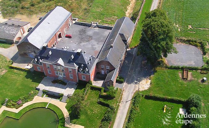 Maison de vacances � Huy pour 17 personnes en Ardenne