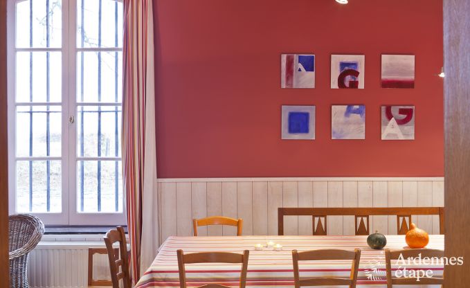 Maison de vacances � Huy pour 17 personnes en Ardenne