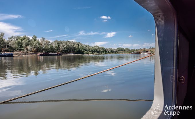 G�te insolite � Ittre pour 8 personnes en Ardenne