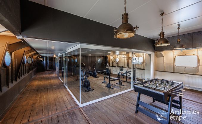 G�te insolite � Ittre pour 8 personnes en Ardenne