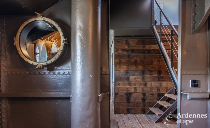 G�te insolite � Ittre pour 8 personnes en Ardenne