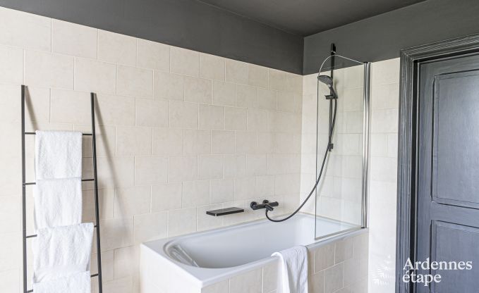 Chteau  Jalhay pour 24/28 personnes en Ardenne