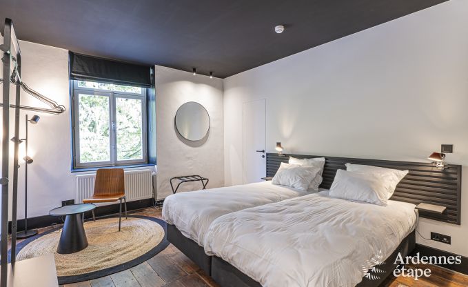 Chteau  Jalhay pour 24/28 personnes en Ardenne