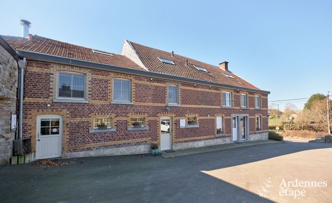 Maison de vacances de luxe � Jalhay pour 12 personnes avec jacuzzi, salle de jeux et jardin priv�