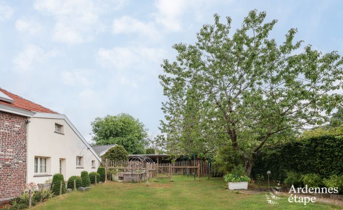 Maison de vacances de luxe  Jalhay pour 12 personnes avec jacuzzi, salle de jeux et jardin priv