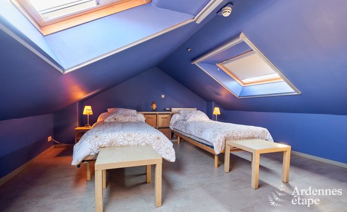 Maison de vacances de luxe  Jalhay pour 12 personnes avec jacuzzi, salle de jeux et jardin priv