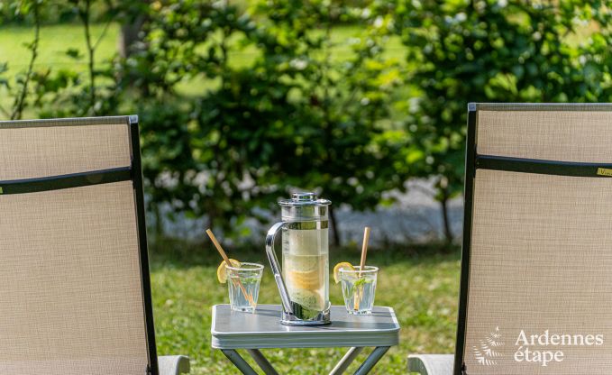 Maison de vacances confortable  Jambes pour 3 avec piscine