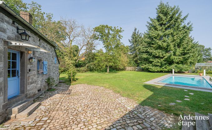 Maison de vacances confortable � Jambes pour 3 avec piscine