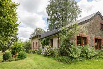 Gîte de charme à louer, pour 7 personnes, près de La Roche-en-Ardenne