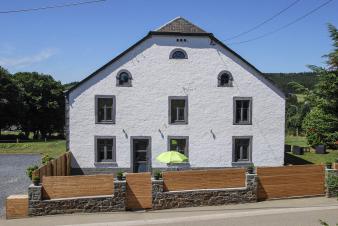 Maison de caractère pour 7 personnes, chaleureuse et très confortable