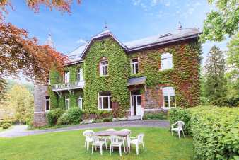 Spacieuse maison de vacances pour 4 personnes  La Roche-en-Ardenne