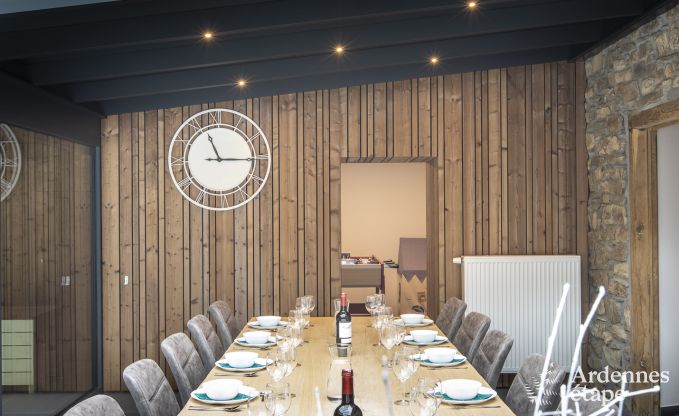 Villa de Luxe  La Roche-en-Ardenne pour 17 personnes en Ardenne