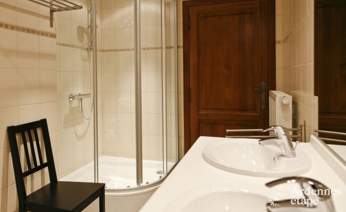 Maison de vacances � La Roche pour 10 personnes en Ardenne