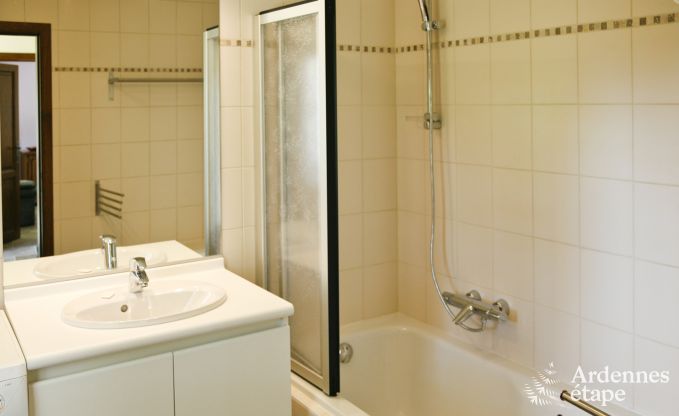 Maison de vacances � La Roche pour 14 personnes en Ardenne