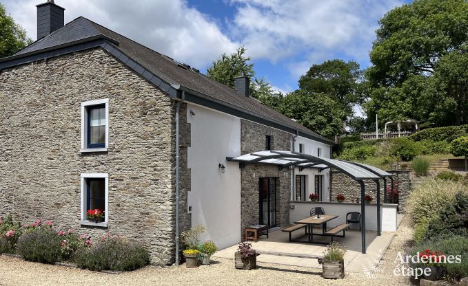 Maison de vacances � La Roche pour 20 personnes en Ardenne