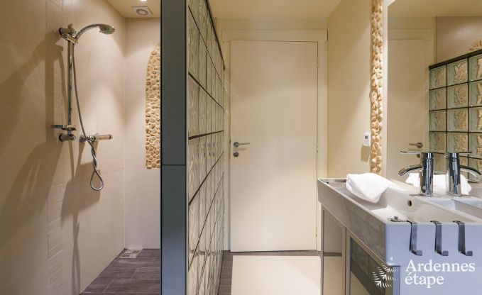 Villa de Luxe � La Roche pour 9 personnes en Ardenne