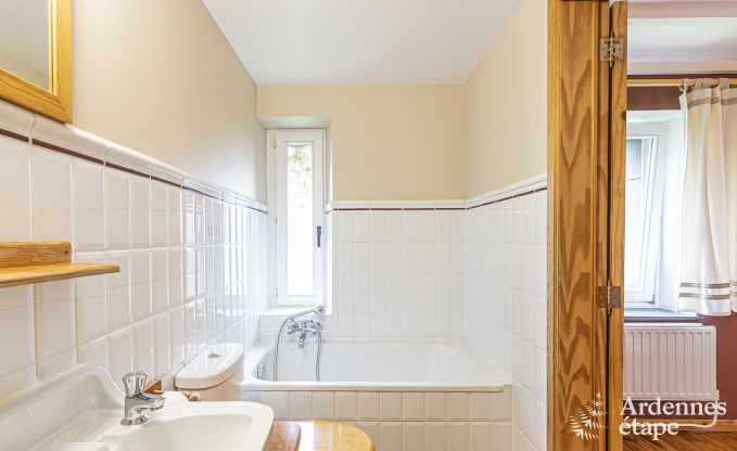 Gite de charme � Leglise pour 26 personnes en Ardenne