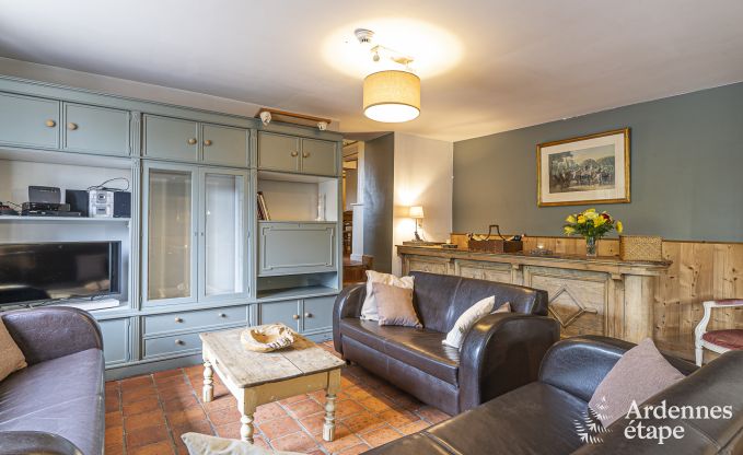 Gite de charme � Leglise pour 26 personnes en Ardenne