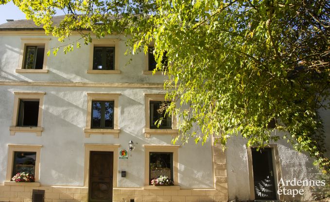 Gite de charme � Leglise pour 26 personnes en Ardenne