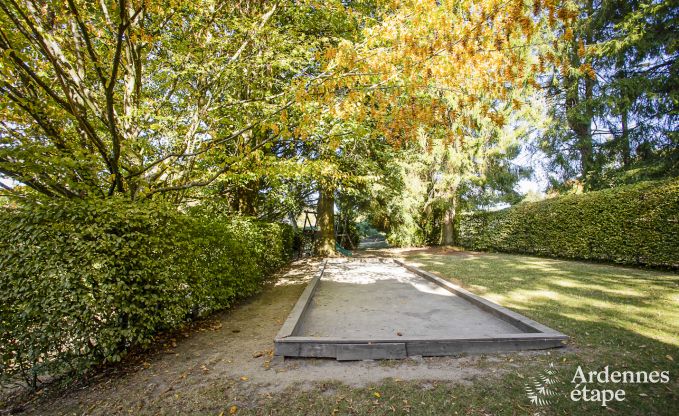 Gite de charme � Leglise pour 26 personnes en Ardenne